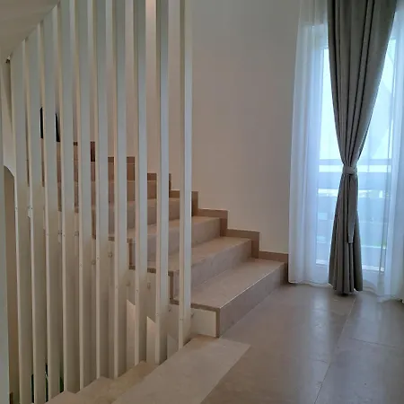 Vista - New 2024 ! Villa *